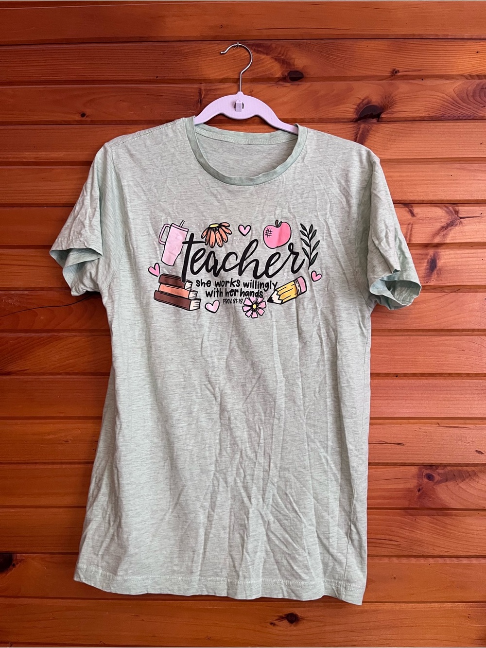 Teacher Graphic Short Sleeve Tee in Light Mint